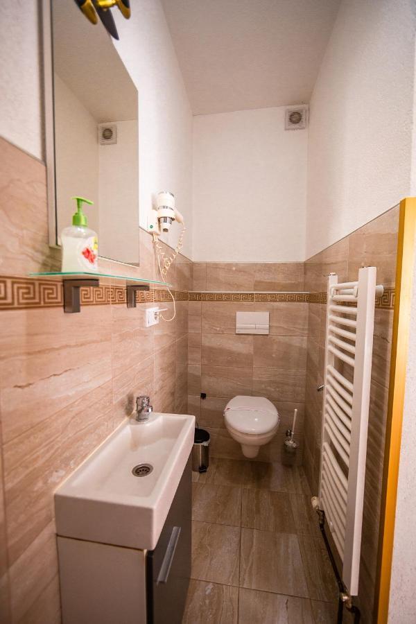 Apartmani Li Livno Eksteriør billede
